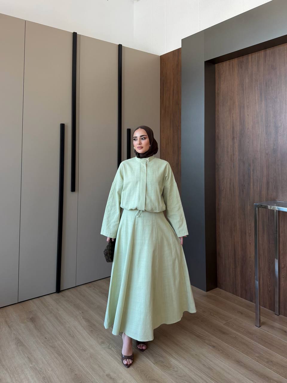 The Vienne Set - Off-white front open jacket full length