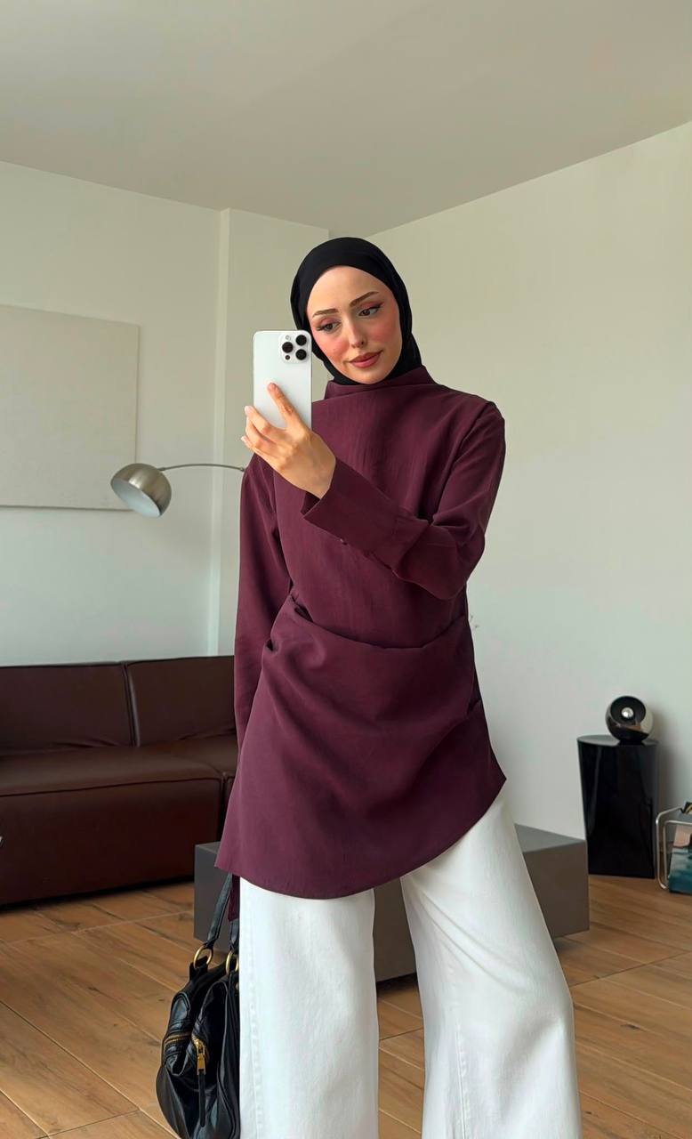 The Draped High-Neck Tunic - Burgundy mirror selfie