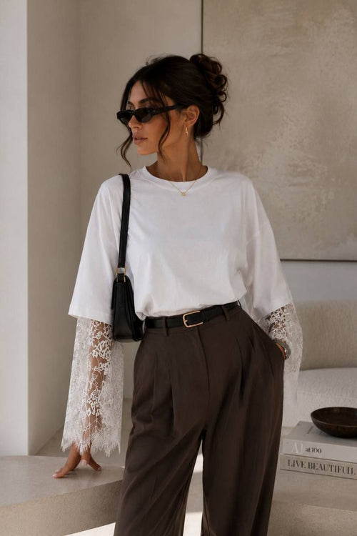 Lace-Sleeve Overlay Tee - White model close-up