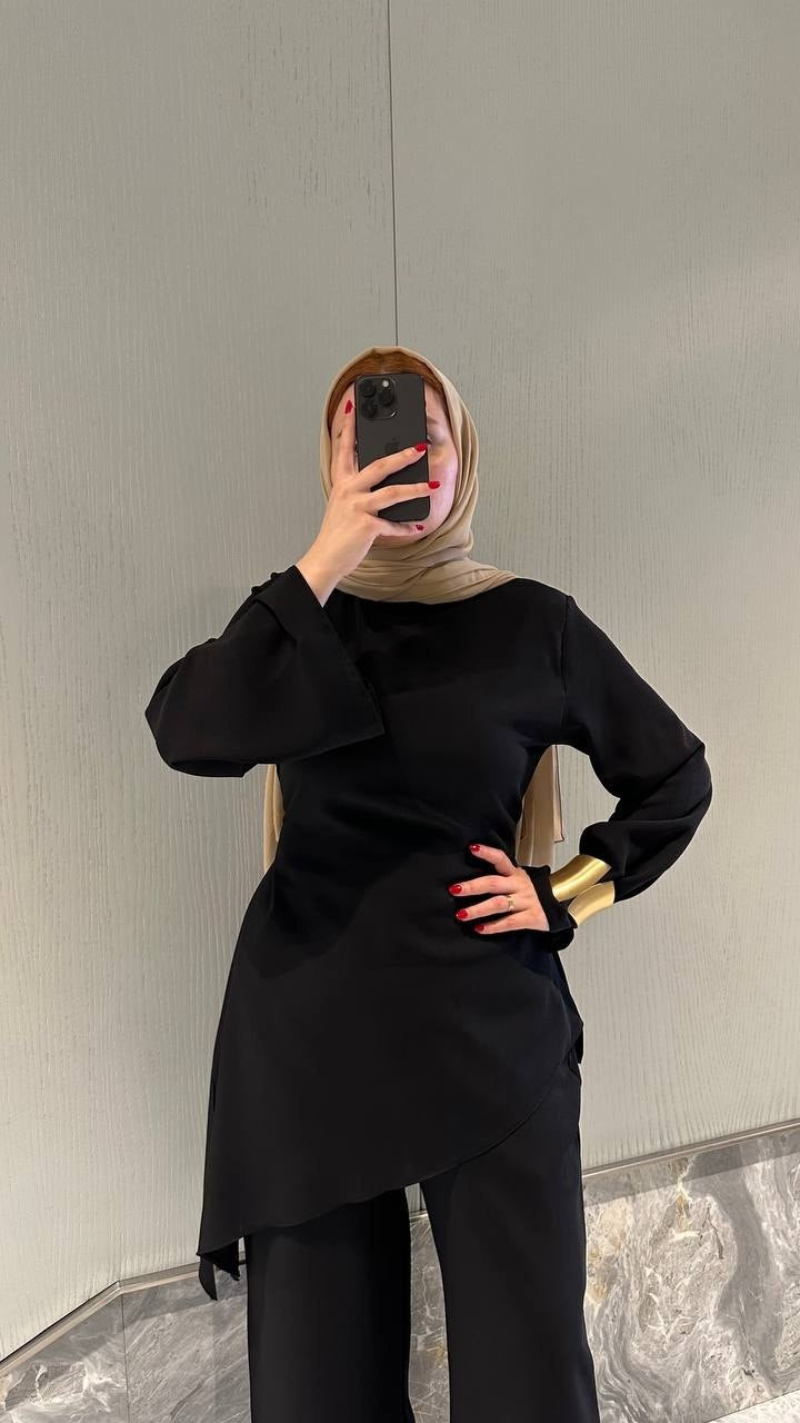 The Alessandra Set - Black close-up top detail